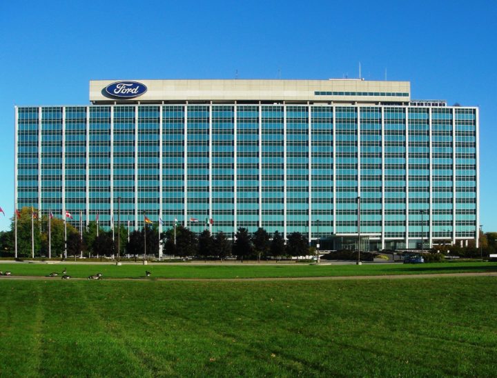 ford driverless